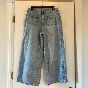 Women's Light Blue Jeans